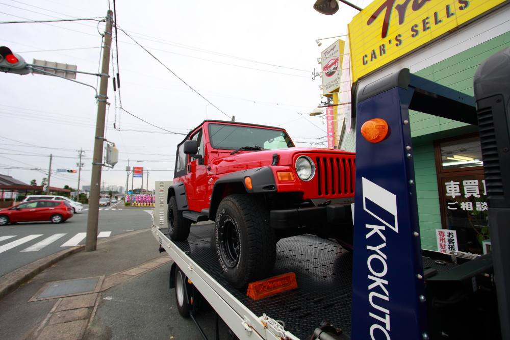 ご納車準備のそれぞれのJeep_f0105425_19103934.jpg