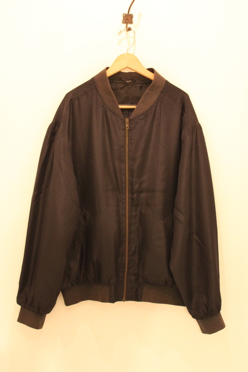 black blouson _e0189741_1962322.jpg