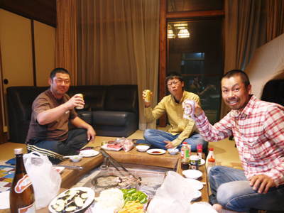 匠の農家さんと囲炉裏を囲んで楽しく懇親会!!でも、思わぬハプニングが・・・_a0254656_17372631.jpg