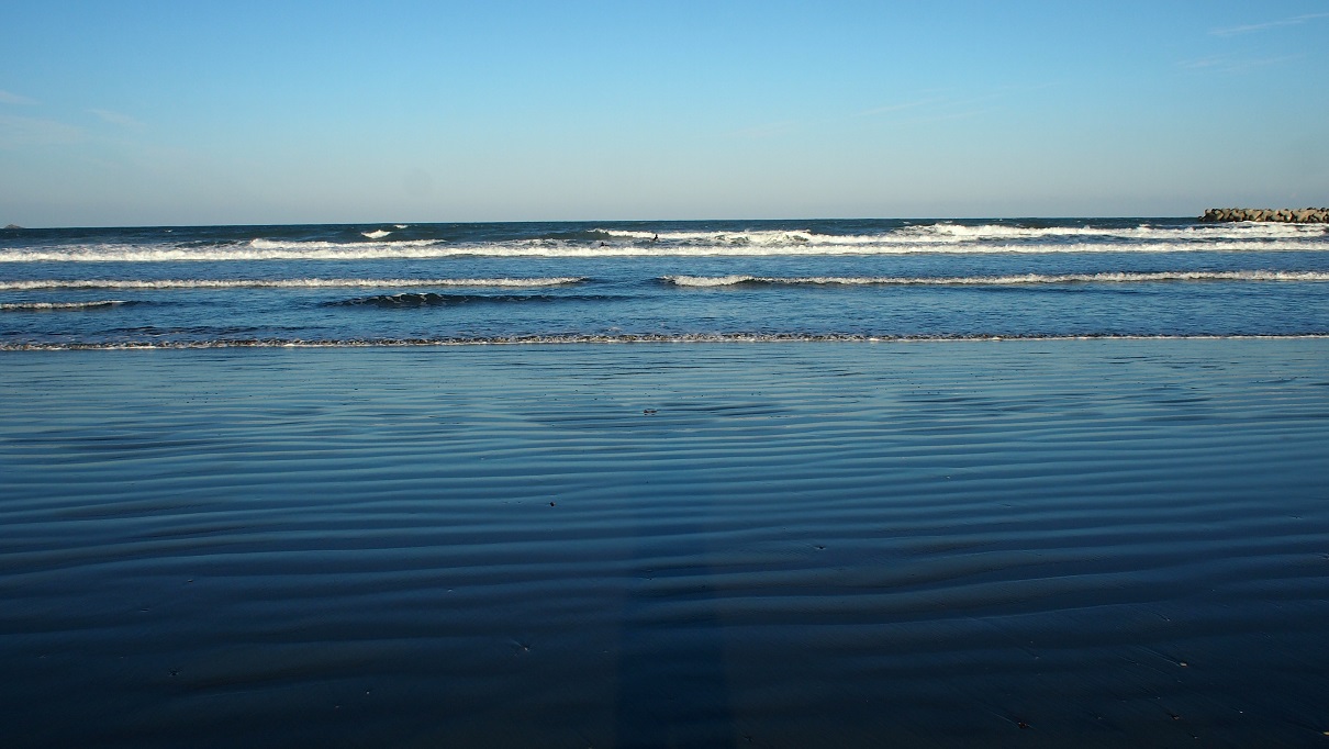 心の波がはげしいときは 深い海の底へ ぞう気功教室のご案内 てのは の日々 心の波がはげしいときは 深い海の底へ ぞう気功教室のご案内 てのは の日々