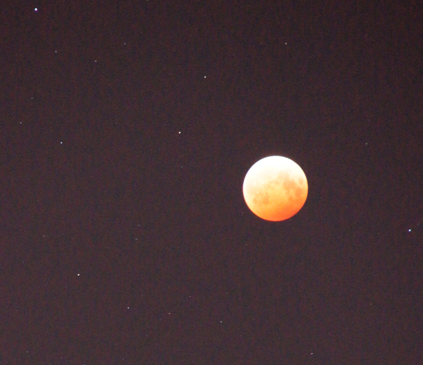 2014年 皆既月食_c0139591_16223629.jpg