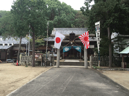 e0203037_0281589.gif