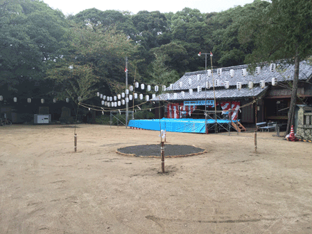e0203037_0334535.gif