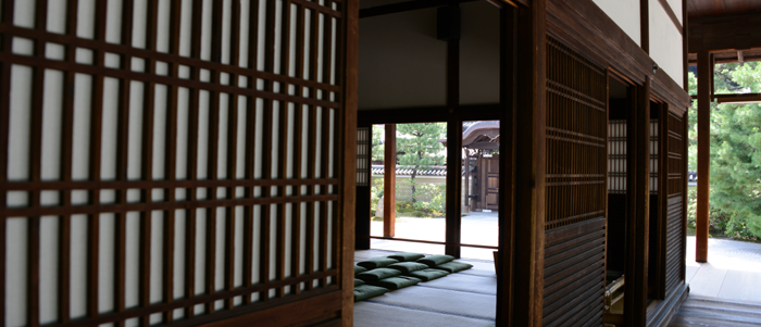 京都おすすめの観光スポット。堂内撮影OK!建仁寺_e0171573_2015141.jpg