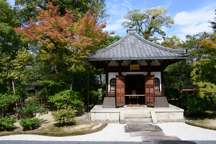 京都おすすめの観光スポット。堂内撮影OK!建仁寺_e0171573_2024233.jpg