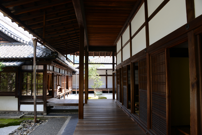 京都おすすめの観光スポット。堂内撮影OK!建仁寺_e0171573_2042477.jpg