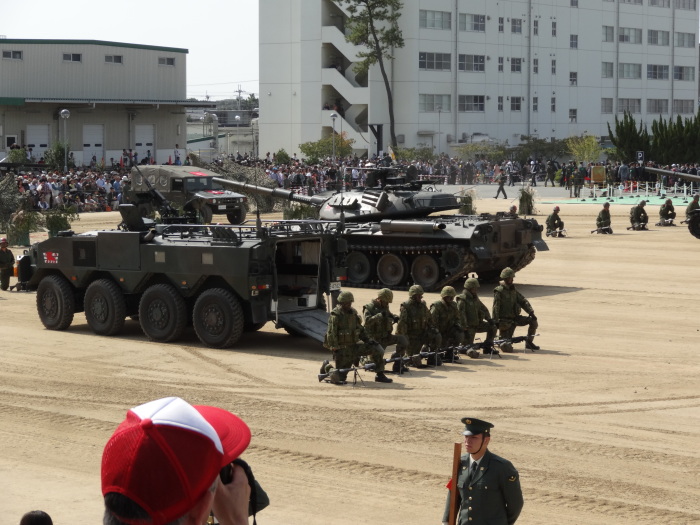 陸上自衛隊　中部方面隊　創隊５４周年記念行事　その２_f0324009_17343757.jpg