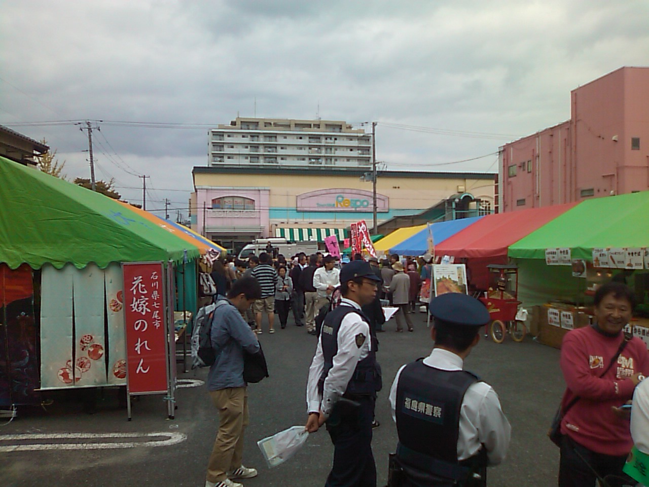 今年も小名浜『絆』まつり賑わう_e0068696_19153651.jpg