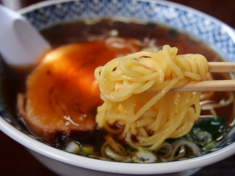 豚角煮ラーメン:中国 万房亭(黒石市)_b0147224_21102557.jpg