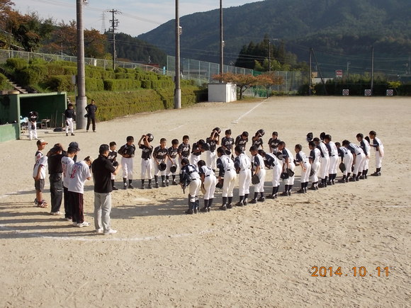 新チーム初の練習試合_d0010630_2244176.jpg