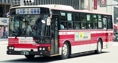 立川バスのエアロスター _e0030537_1153487.jpg
