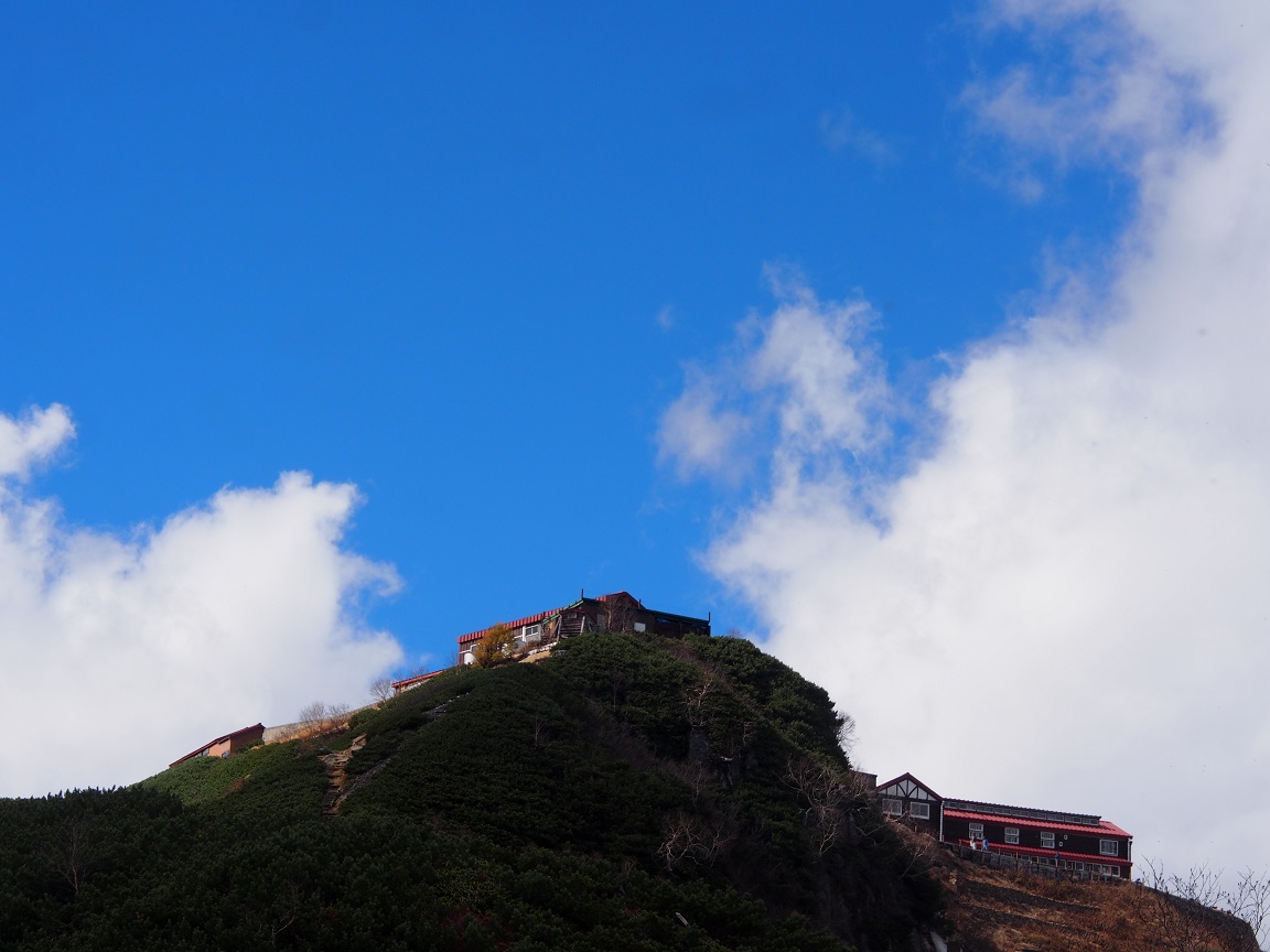 燕岳、大天井岳、常念岳、蝶ｹ岳縦走　(2014.10.9～11)　①_b0335256_21335594.jpg