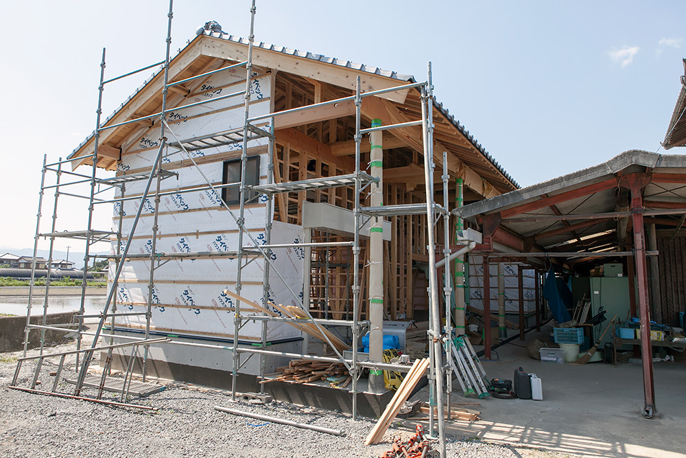 大型倉庫のある一戸建て木造〝離れ〟 -第2回-_a0163962_16233498.jpg