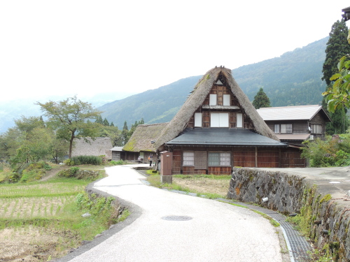f0357183_00040035.jpg