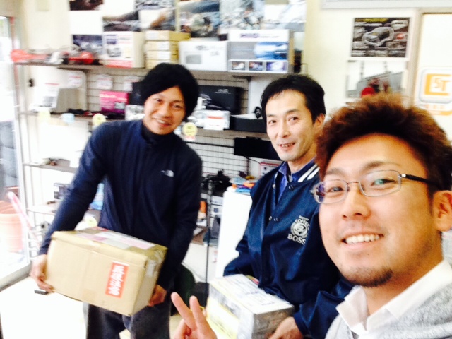 ウッチーブログ!!ランクル、ハマー!!_b0127002_1754445.jpg