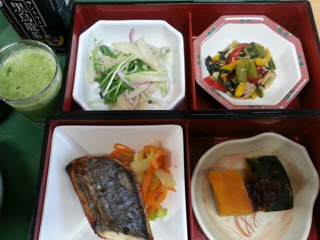 今日の昼食@会社Vol.609_b0042308_12355985.jpg