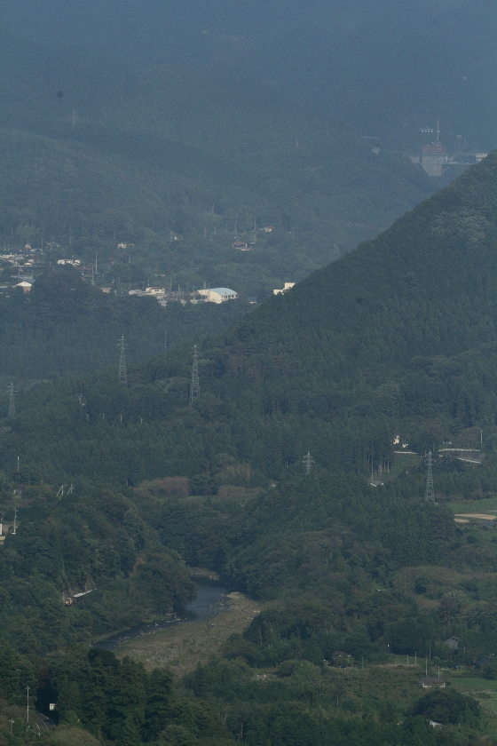 遠くにダムを望んで - 2014年秋・わたらせ - _b0190710_2381262.jpg