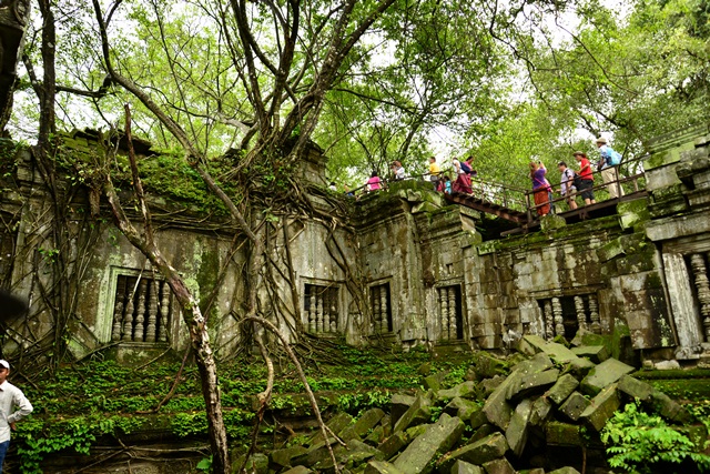 2014.7.23　Angkor Wat　２９　ベン・メリア　２_f0046614_22512244.jpg