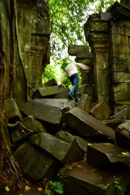 2014.7.23　Angkor Wat　２９　ベン・メリア　２_f0046614_22521242.jpg