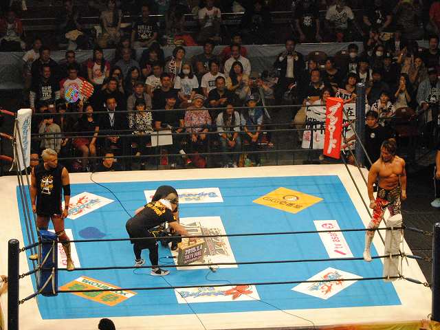 新日本プロレス「KING OF PRO-WRESTLING」@両国国技館_b0000829_1441932.jpg