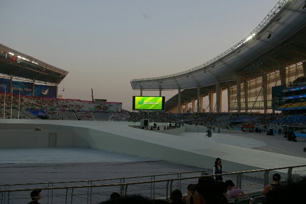 f0283431_12880.jpg