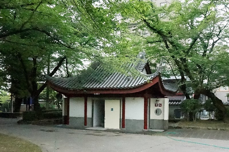 岐阜公園_c0112559_8481913.jpg