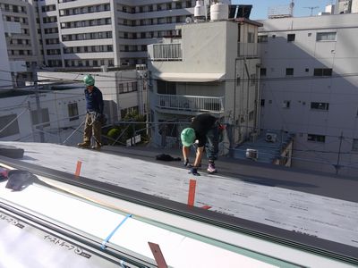 現場進行中。_b0131012_17402789.jpg