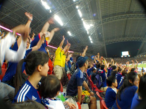 日本vsプラジル戦！ネイマールと同じ空気をシンガポールで。_d0256347_010462.jpg