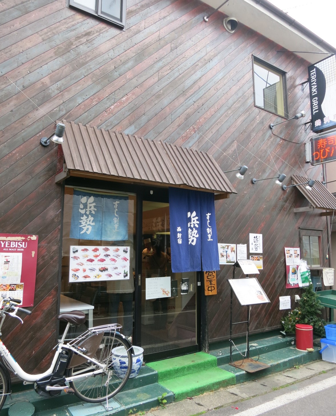 f0236260_0262985.jpg