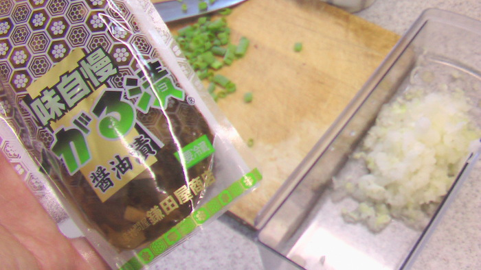 津軽漬けで食べる蕎麦 流れの向こうに