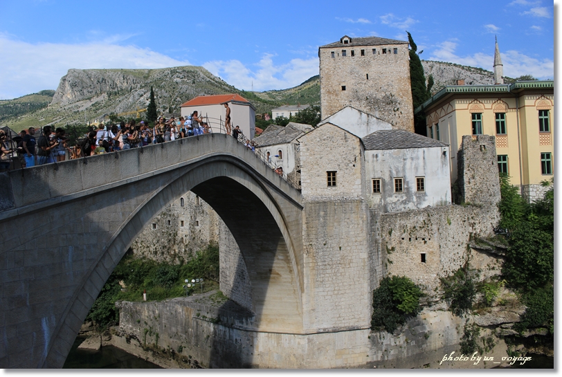 世界遺産、モスタルの2つの橋を渡ろう♪@Bosnia・Herzegovina_b0214764_9233114.jpg