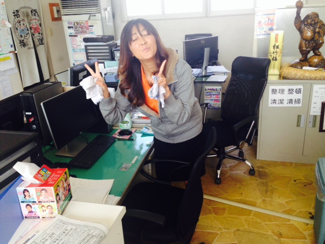 ウッチーブログ!!ランクル、ハマー!!_b0127002_17363843.jpg