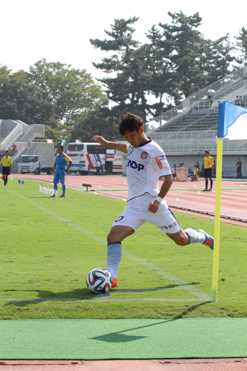 Ｊ１昇格はまかせろ！ファジアーノ岡山の上田康太・千明聖典コンビ大活躍_f0059321_648120.jpg