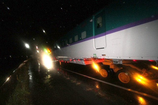 北の大地の新幹線8 ついに車両基地へ_d0179447_10551332.jpg