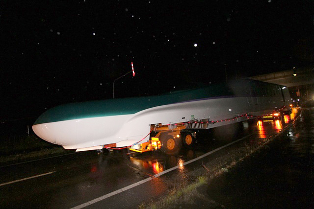 北の大地の新幹線8 ついに車両基地へ_d0179447_10554724.jpg