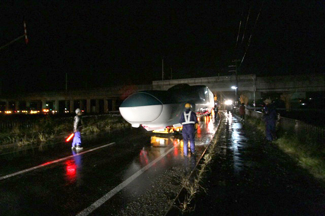 北の大地の新幹線8 ついに車両基地へ_d0179447_1056361.jpg