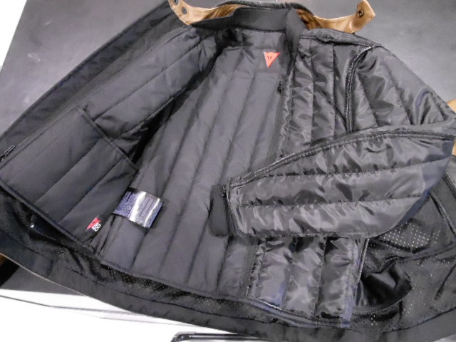 保温インナー付きレザージャケット part2_d0330986_13462789.jpg