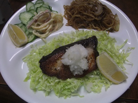 2014・１０月１７日　　　秋らしい日・冷やし饂飩_c0067508_22352544.jpg