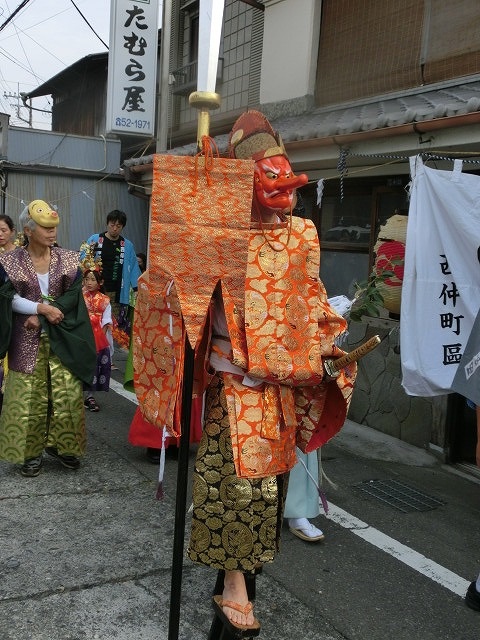 台風19号を念力で押し留めて? 「吉原宿場まつり」と「木之元神社のおひまち」_f0141310_538222.jpg