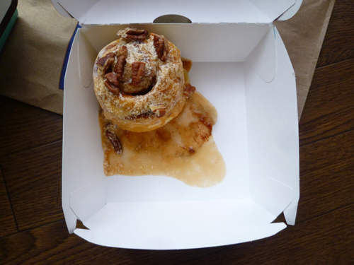 CINNABON （シナボン） シアトルズベストコーヒー六本木店_c0152767_21552960.jpg