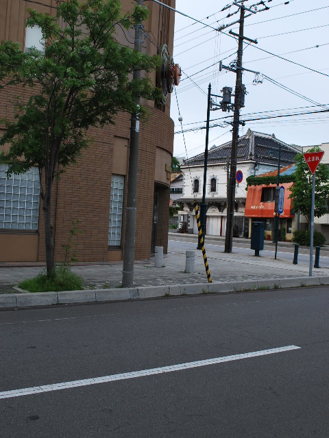 函館旧森屋百貨店模造品(函館レプリカ建築コレクション、その4)_f0142606_1115409.jpg