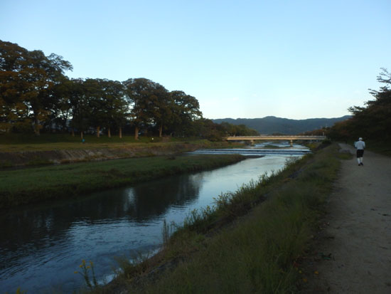 鴨川の朝_e0048413_2149077.jpg