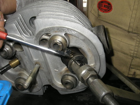 BMW Rタイプ 腰上の分解_e0218639_11214554.jpg