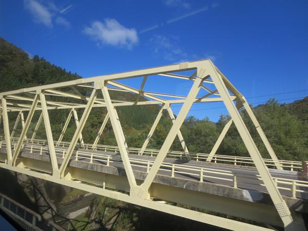 【10月の秋田旅行】②北上線(北上駅ー横手駅)_c0042960_1437896.jpg