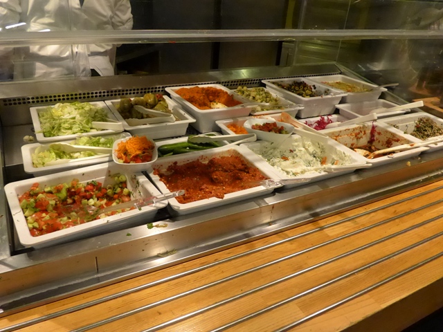 イスタンブールへ行く。⑪ ~機内食がイケてた話~_f0232060_22173475.jpg