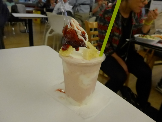 イスタンブールへ行く。⑪ ~機内食がイケてた話~_f0232060_22262986.jpg