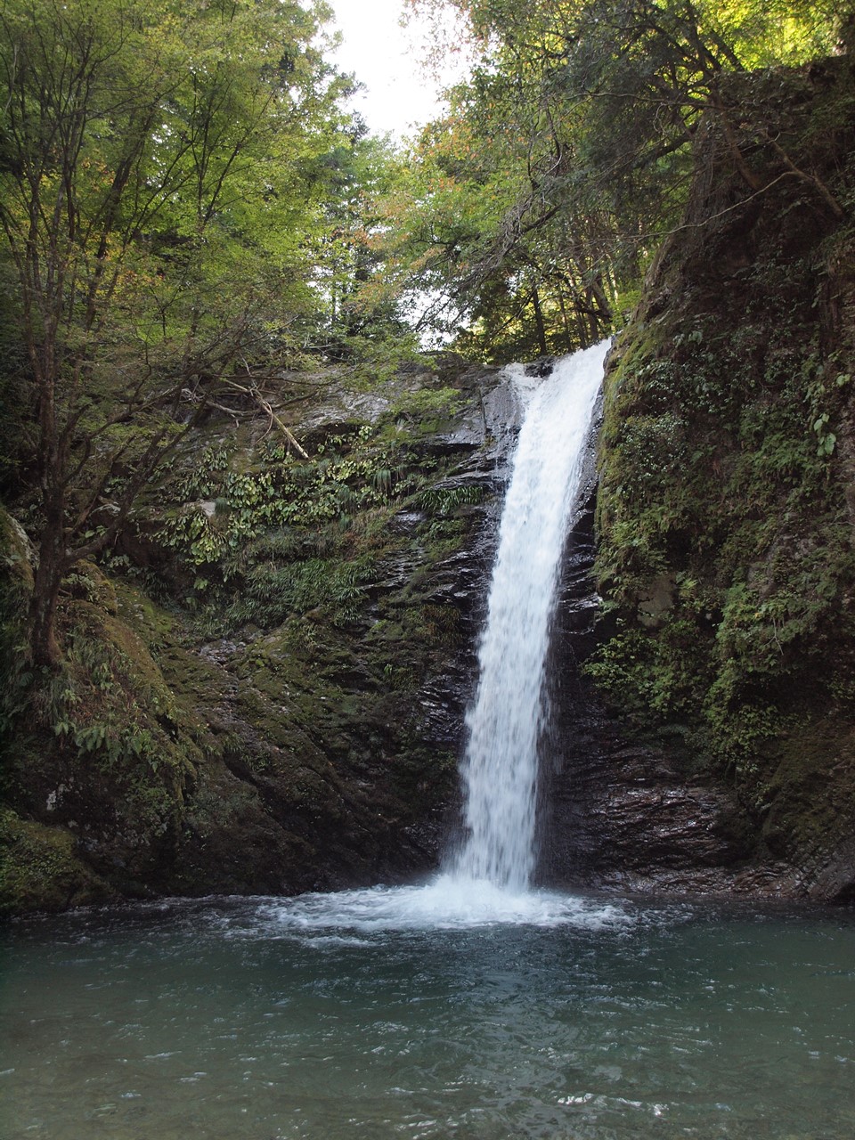 『飛騨金山　横谷峡の四つの滝』_d0054276_19354097.jpg