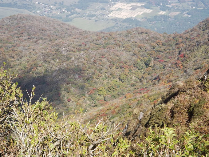 紅葉の由布岳お鉢巡り_a0206345_992124.jpg