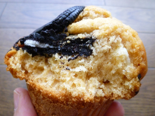 【成城石井】PREMIUM MUFFIN バニラクッキーマフィン_c0152767_22581719.jpg
