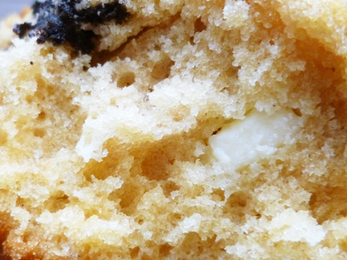 【成城石井】PREMIUM MUFFIN バニラクッキーマフィン_c0152767_22591098.jpg